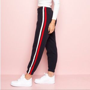 Brandy Melville Zari Sweatpants ❤️🤍💙